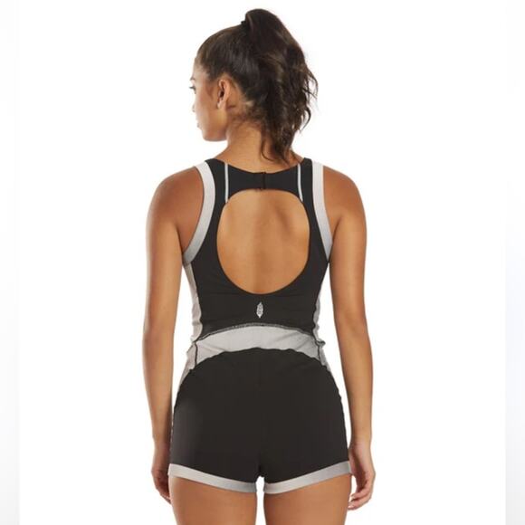Free People Hardio Cardio Shortsie Romper black ribbed summer workout yoga gym M - Picture 3 of 10